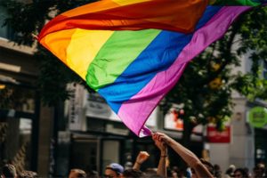 Ceará registra 154 casos de homofobia e transfobia em 2025, aponta SSPDS