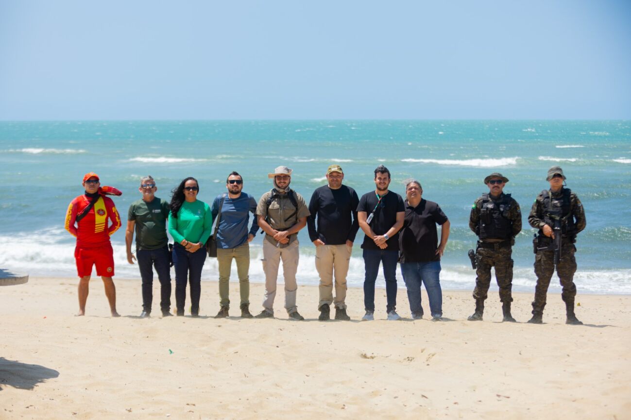 Sema realiza inspeção nas praias de Fortaleza em ação de proteção costeira