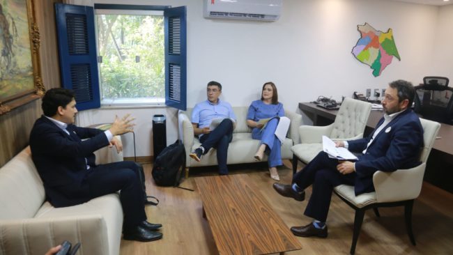 Prefeitura de Fortaleza facilita acesso ao Espaço Girassol com auxílio de transporte