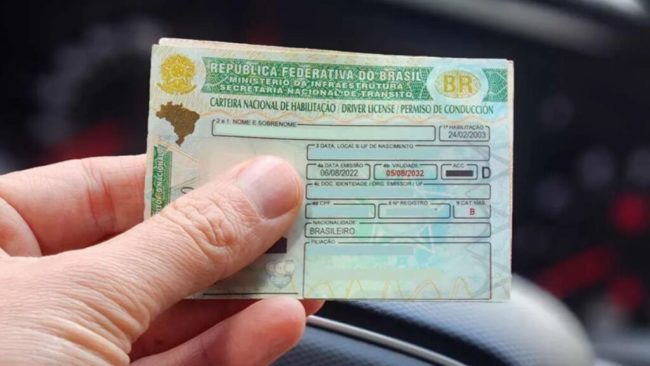 CNH gratuita para população de baixa renda começa a valer em agosto