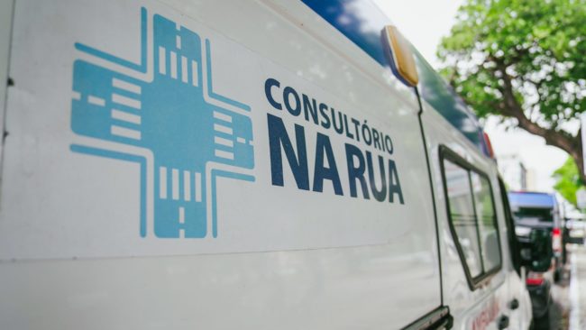 Fortaleza promove prevenção de doenças bucais para população vulnerável