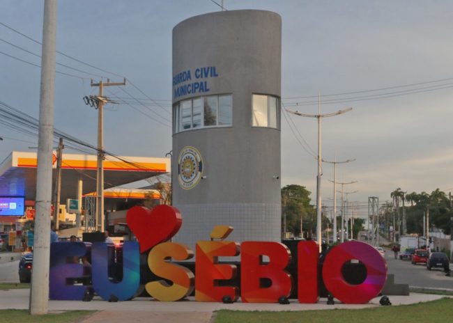 Eusébio lidera conectividade no Ceará e entra no top 25 nacional