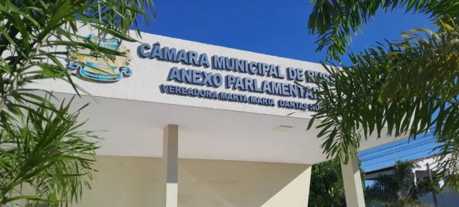 De acordo com o MP, a Câmara de Russas deve realizar um concurso público para compor o quadro de pessoal dentro do que determina a lei - (Foto: Reprodução/Internet)