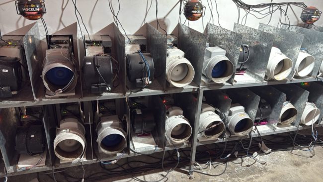 MPCE desarticula rede que atuava como TV por assinatura ilegal