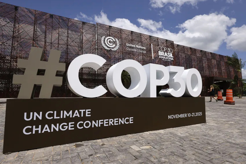 COP30 inicia com foco em transição energética e financiamento climático