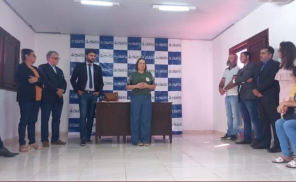 Reajuste salarial: falta de acordo entre Prefeitura e servidores municipais gera estado de greve