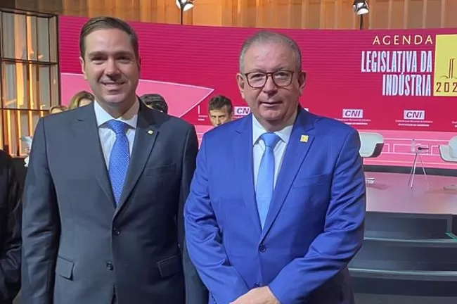 Projeto de lei que beneficia indústrias é aprovado com apoio da Fiec e da Associação Nordeste Forte