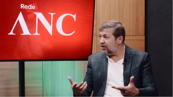 Ne entrevista, o vice-prefeito Élcio Batista revelou que possuía esse objetivo antes mesmo de ingressar na vida pública - (Foto: REDE ANC)