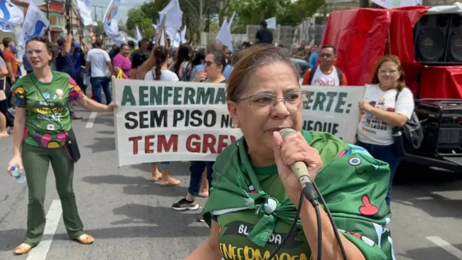 O protesto foi oriundo da insatisfação de servidores frente às promessas não cumpridas por parte do prefeito Sarto Nogueira (Foto: Divulgação/Sindifort)