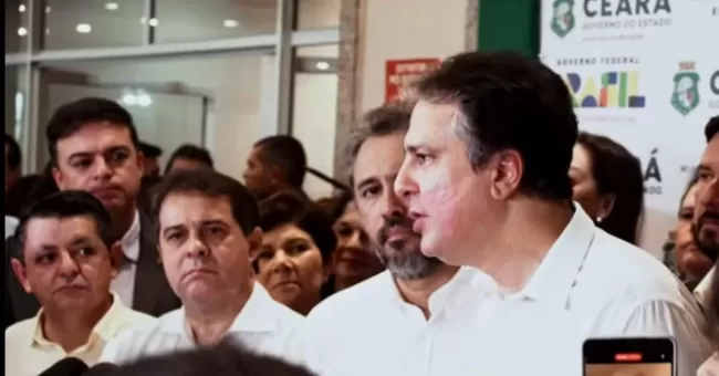 Ministro detalhou o que vem para o Estado com a formalização. O foto momentâneo é retomar as obras paralisadas. (REDE ANC)