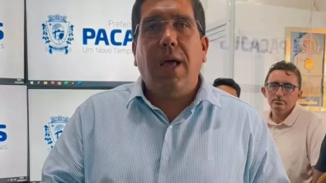 Bruno Figueiredo foi afastado do cargo de gestor por ser acusado de cometer nepotismo na Prefeitura de Pacajus. (Foto: Reprodução)