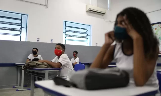 A necessidade foi diagnosticada através de estudos especializados que revelaram a necessidade de apoio à saúde mental (Reuters/Pilar Olivares)