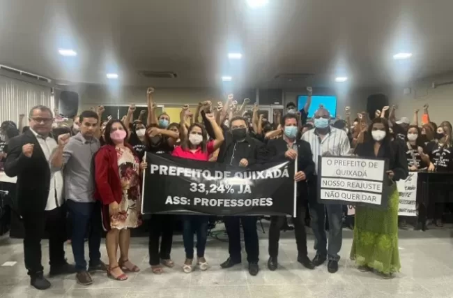 Esta não é a primeira vez que os professores realizam a manifestação em prol de melhorias para a categoria. (Foto: Cut)