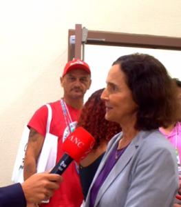 Na avaliação de Izolda Cela, Camilo Santana tem tido um papel fundamental para o bom andamento das ações da pasta. (Foto: Reprodução/ REDE ANC)