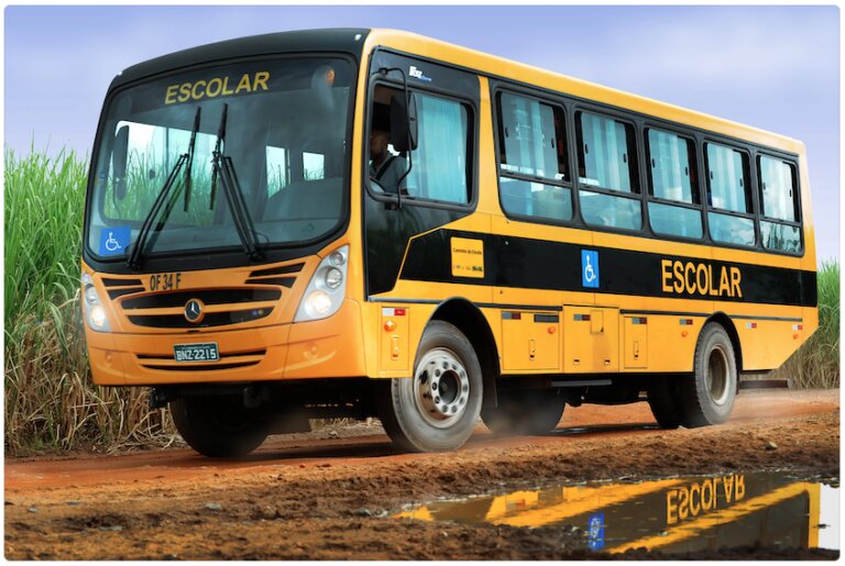 Crise no transporte escolar deixa estudantes sem aulas em Nova Olinda