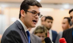 O deputado estadual Carmelo Neto teceu críticas ao STF e reafirmou Bolsonaro como vítima de perseguição política - (Foto: Reprodução)