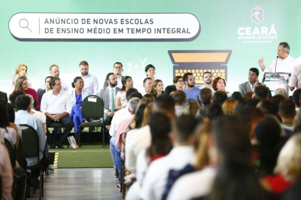 Ceará amplia rede de escolas em tempo integral para 512 Unidades