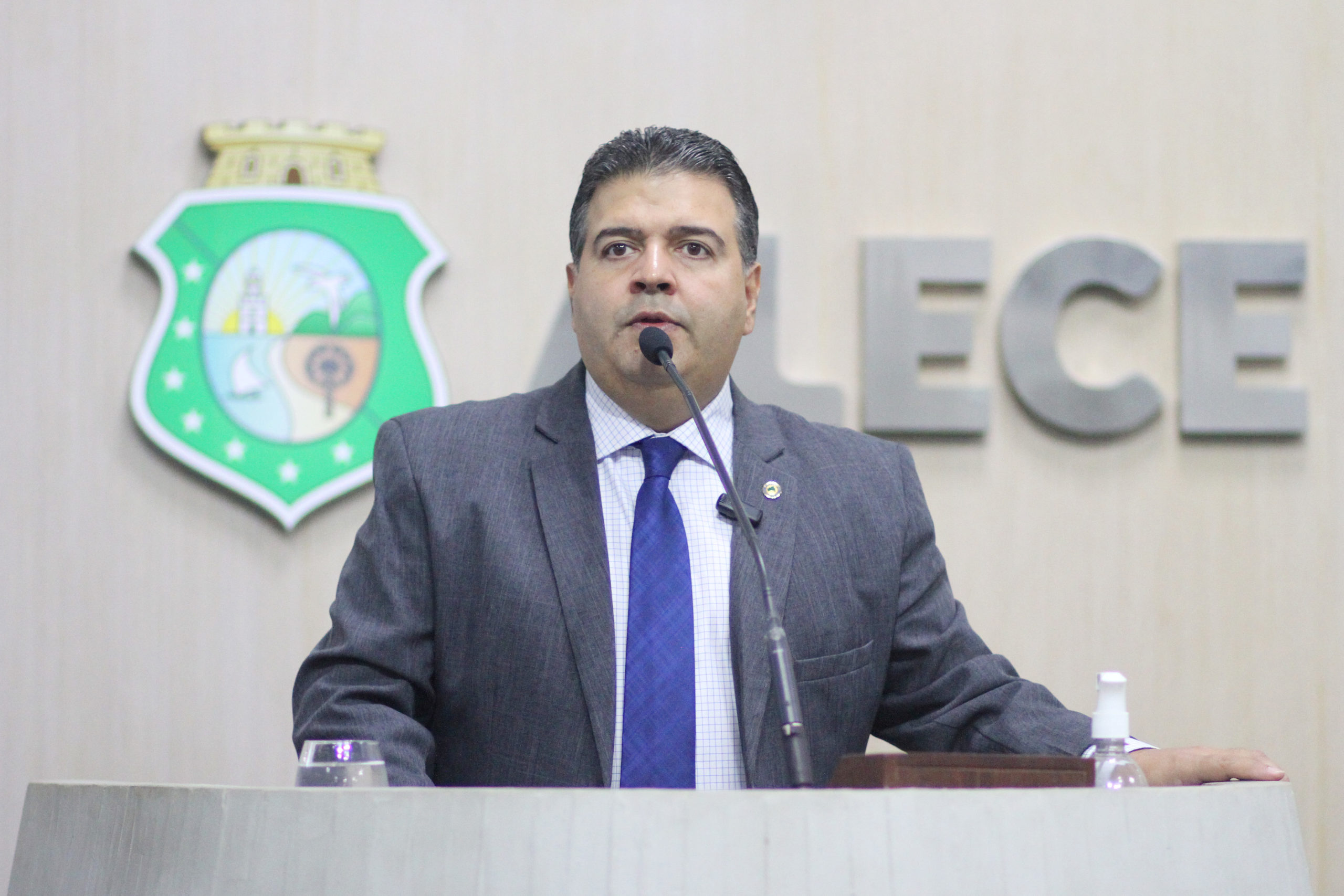 Felipe Mota aposta em adesões a Ciro Gomes