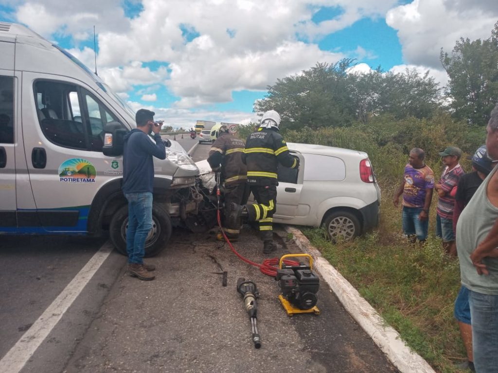 De acordo com dados do Ministério da Saúde, acidentes de trânsito geraram um custo próximo aos R$ 350 milhões - (Foto: Ascom/Corpo de Bombeiros)
