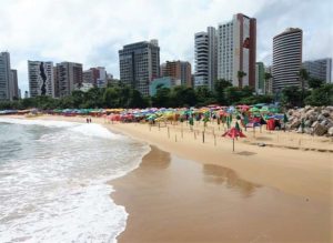 Fortaleza apresenta 21 pontos adequados para banho neste fim de semana