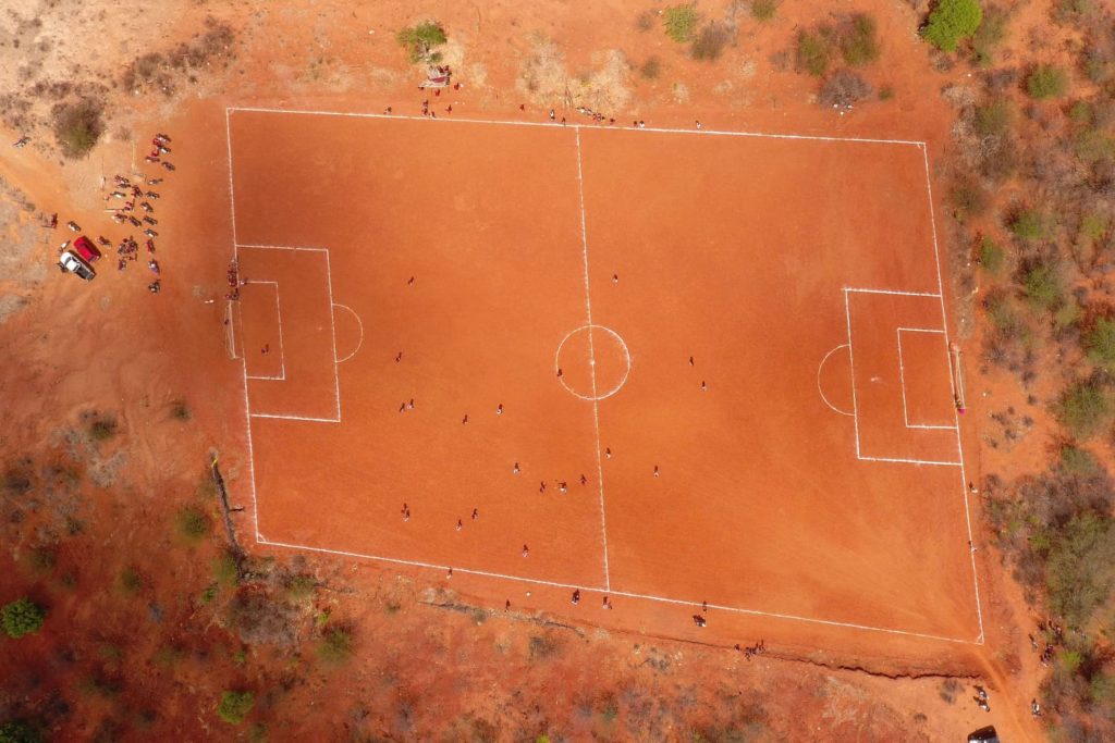 A população questiona a construção de estádio em Saboeiro diante de outras demandas que, no entender dos moradores, deveriam ser prioridade - (Foto: Ascom/Sop)