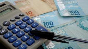 Estudo da CNM revela crise fiscal nos municípios brasileiros