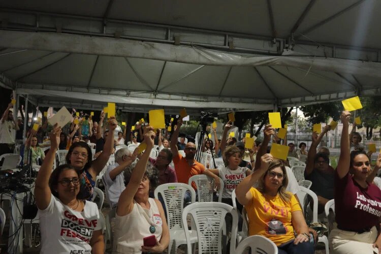 Greve das universidades federais é mantida após dois meses
