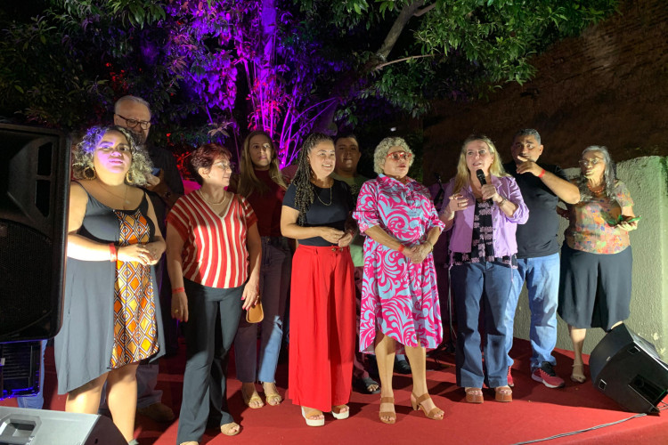 Grupo de Luizianne permite que líderes escolham individualmente apoio a Evandro