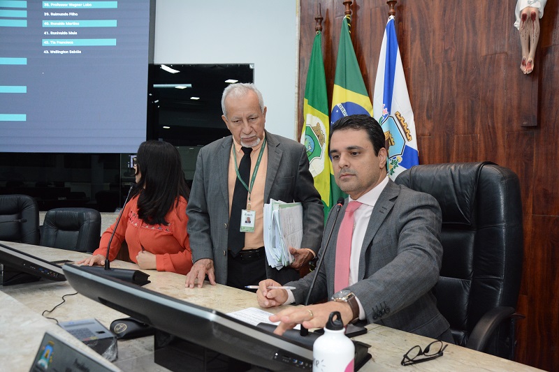Câmara de Fortaleza aprova diretrizes orçamentárias para 2025