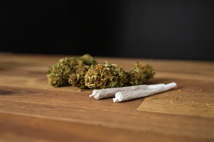 STF define quantidade limite para porte de maconha