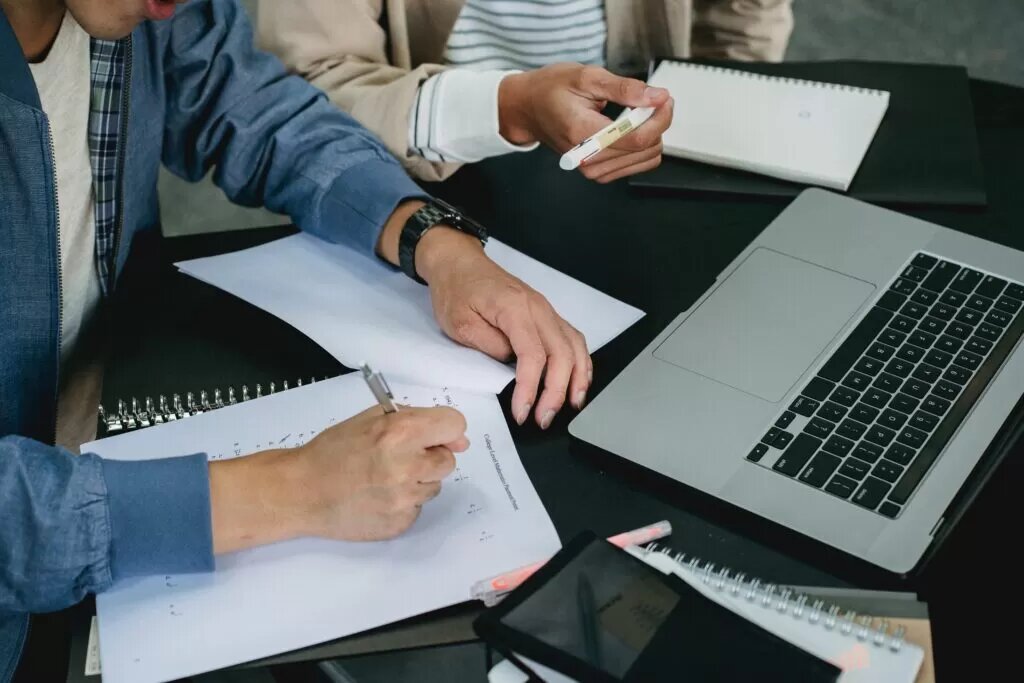 Ipea aponta baixo impacto econômico da redução da jornada de trabalho