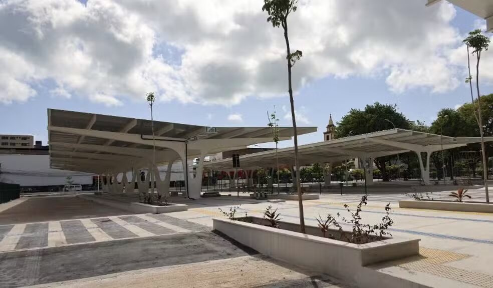 Terminal José de Alencar entra em operação no Centro de Fortaleza