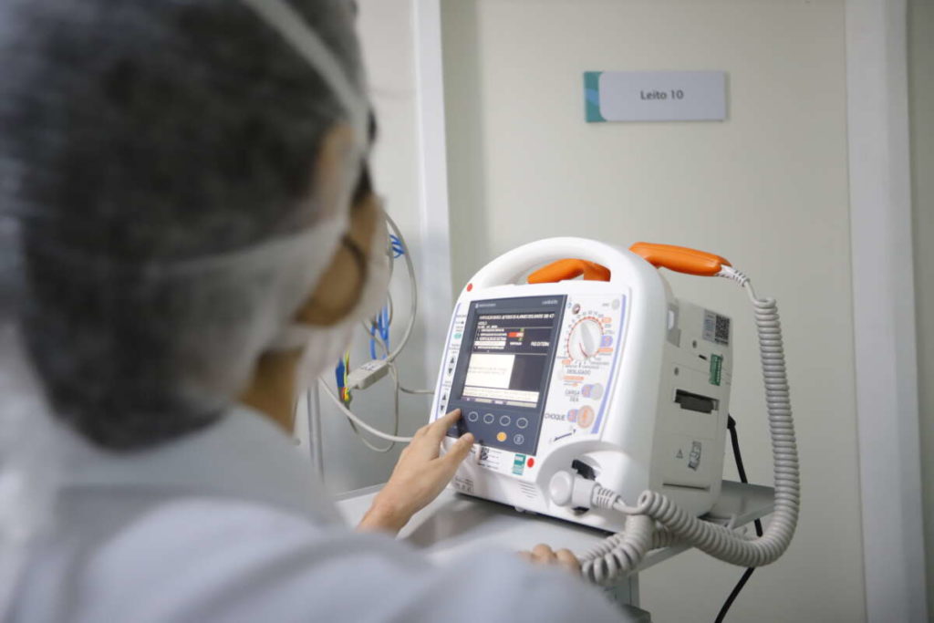 Ceará expande tratamento de câncer com novo serviço de oncologia no HRSC