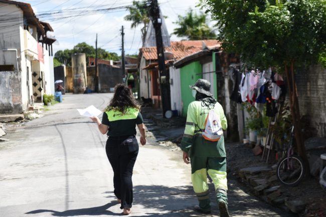 Cagece realiza visitas domiciliares para atualizar cadastros 