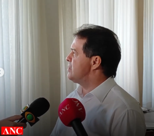 Segundo Evandro Leitão, as situações gravíssimas nas finanças de Fortaleza levaram à Prefeitura a renovar o decreto de contingenciamento - (Foto: REDE ANC)