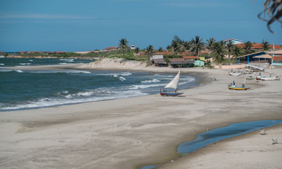 Estudo da UFC prevê redução da faixa de areia no Ceará até 2040