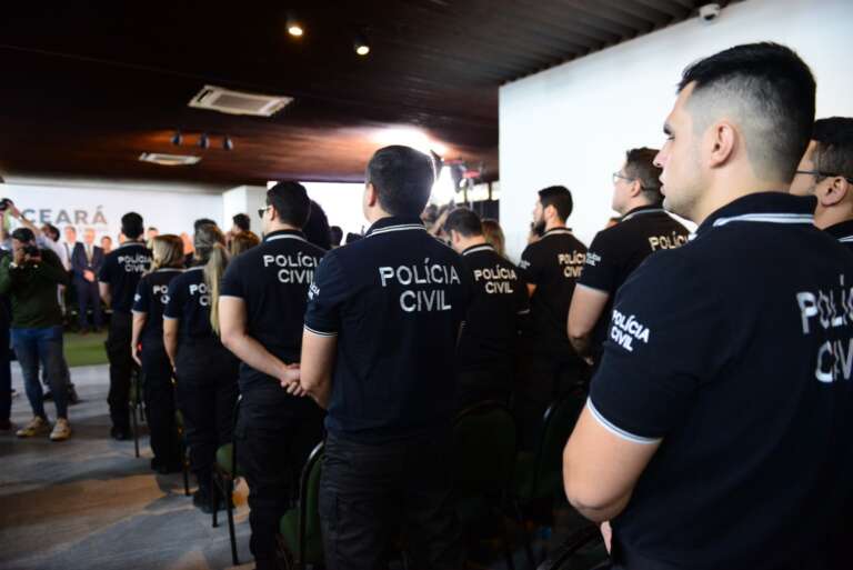 Lei de paridade salarial dos policiais civis é sancionada no Ceará