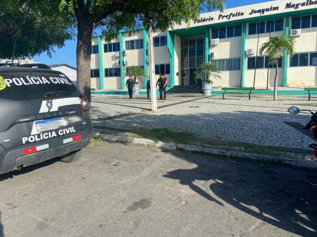 Operação investiga suposto superfaturamento em contratos em Canindé
