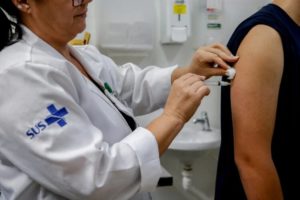 Ceará registra baixa cobertura vacinal contra a mpox