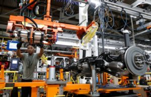 Economia brasileira cresce 0,4% em agosto, aponta Banco Central