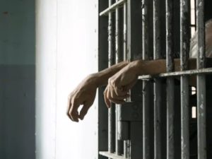 Homem que matou companheira não aceitava o fim do relacionamento. Antes de ser preso, ele passou meses foragido - (Foto: iStockphoto/Getty Images )