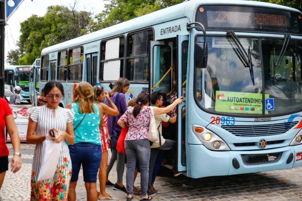 Pesquisa traz dados sobre insegurança feminina em deslocamentos em Fortaleza