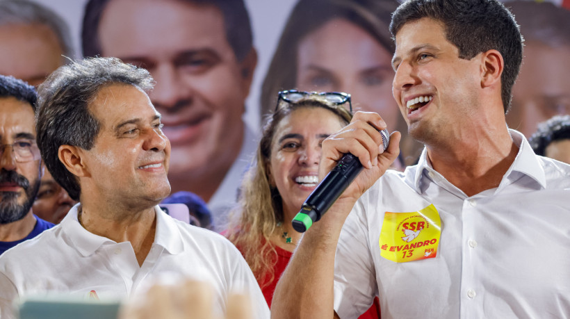 João Campos declara apoio a Evandro Leitão em Fortaleza