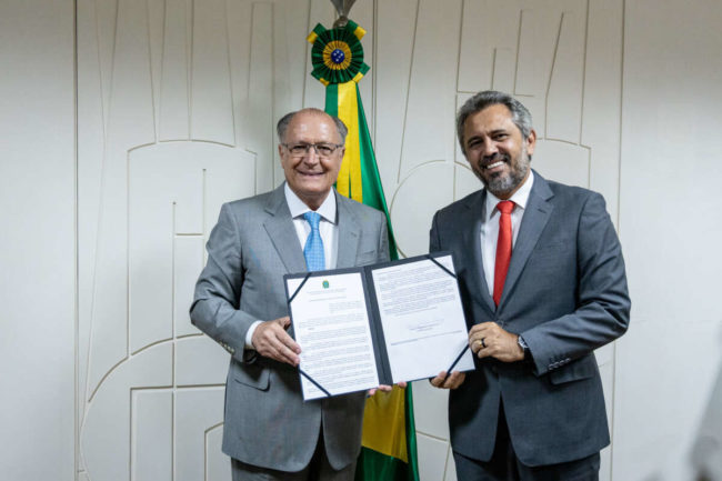 Ceará avança em projeto de Hidrogênio Verde com investimento bilionário 