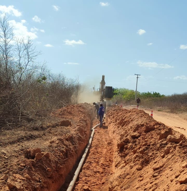 Nova adutora em Santa Quitéria garante abastecimento após contaminação