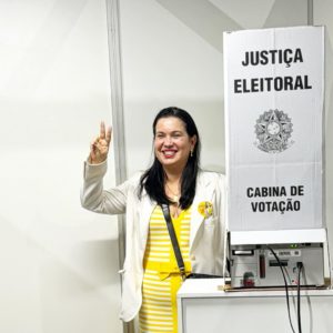 Christiane Leitão é a primeira mulher eleita presidente da OAB-CE