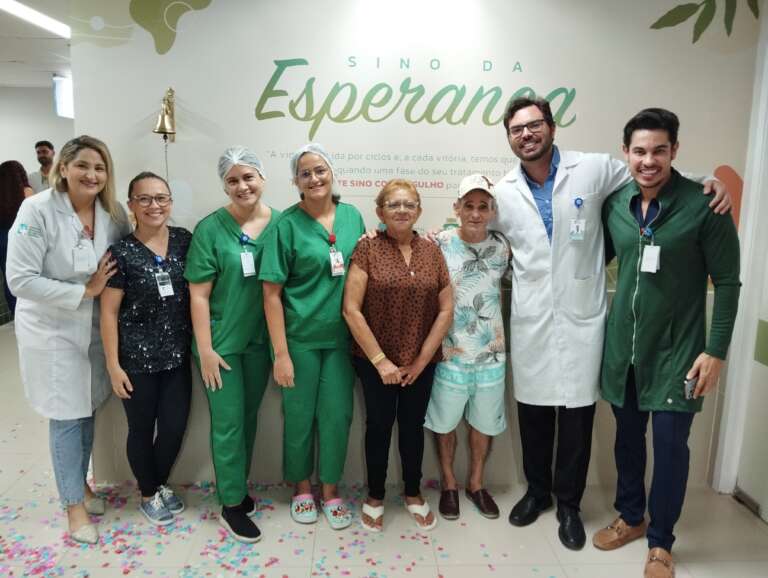 Hospital do Sertão Central celebra cura de primeiro paciente oncológico