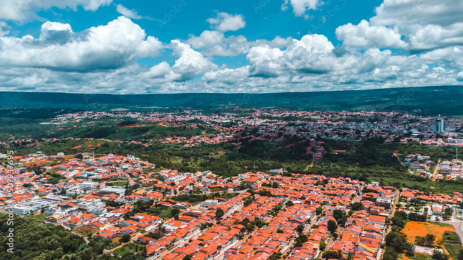 Prefeituras enfrentam dificuldades após bloqueio de emendas parlamentares