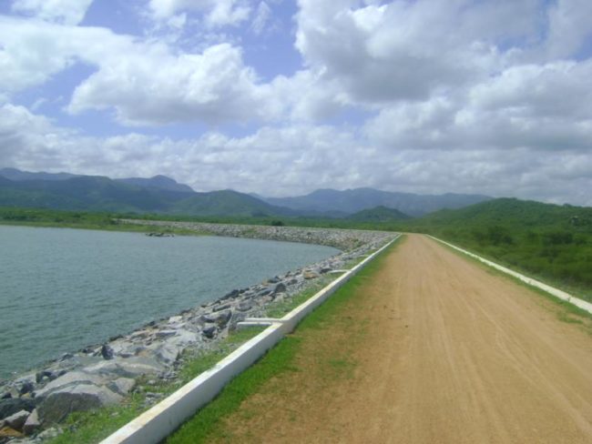 Além do Açude Carmina, outros dez reservatórios sangraram no Ceará com as chuvas do mês de janeiro de 2025 - (Foto: Cogerh)