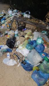 De acordo com a nota enviada à REDE ANC, a "Operação Limpeza" já resultou no recolhimento de 500 carradas de lixo em Cascavel - (Foto: REDE ANC)